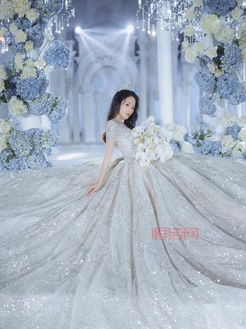 冰雪公主婚礼装下载：帮公主准备梦幻婚礼