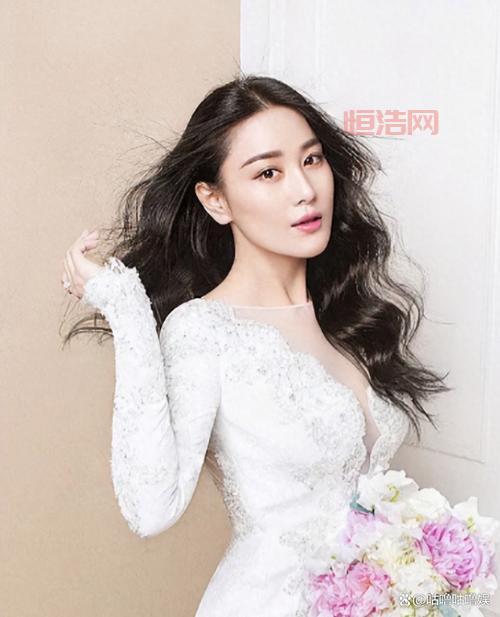张馨予CF代言十年回顾：那些年我们一起追的游戏女神