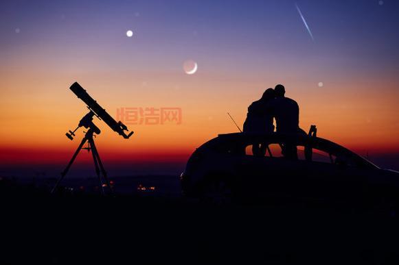 在哪能免费下星空视频？正版下载看这里！