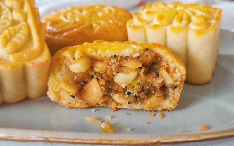 年轻人爱五仁月饼