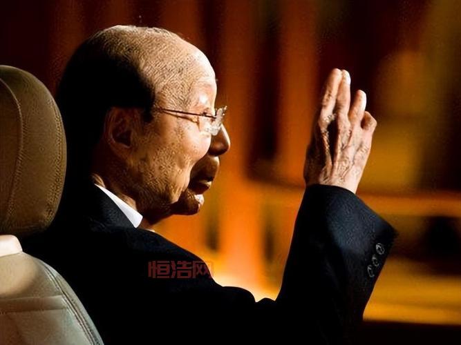 折翼天使：残缺身体却成千万富豪，传奇人生揭秘